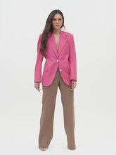 Load and play video in Gallery viewer, Tailored Oversized Blazer (Fuchsia)