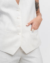 Load image into Gallery viewer, Linen Vest (Milk)