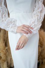 Load image into Gallery viewer, Cassie