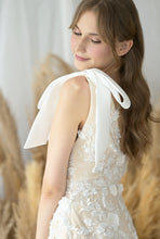 Load image into Gallery viewer, Natalia