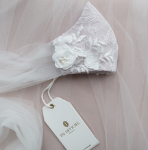 Load image into Gallery viewer, Camila Bridal Mask